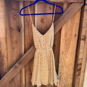 Very cute forever 21 dress!